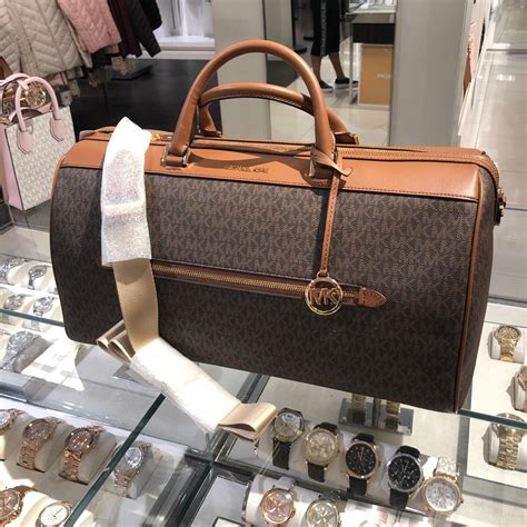 icheapgrandtrade ru wholesale michael kors bags c702 goods desc|michael kors luggage.